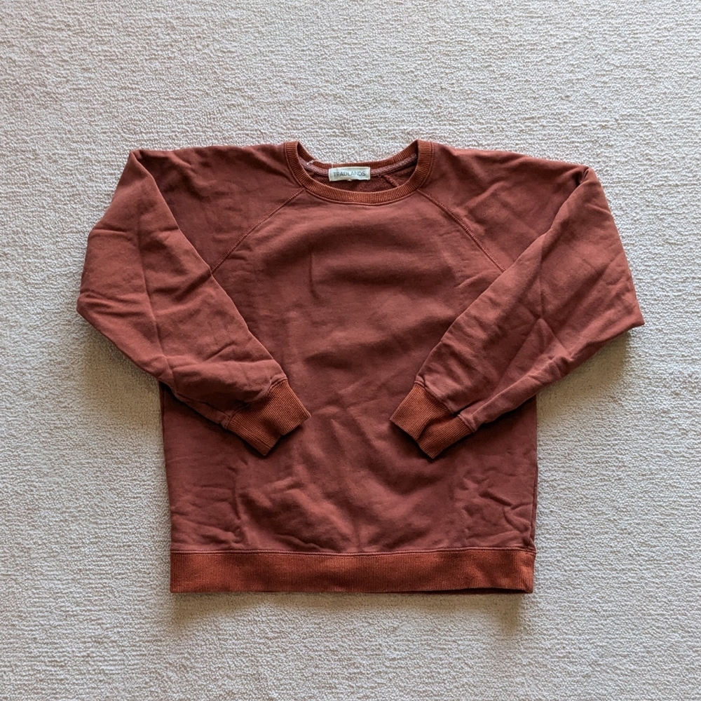 Tradlands 100% cotton burnt orange crewneck sweatshirt, size XS